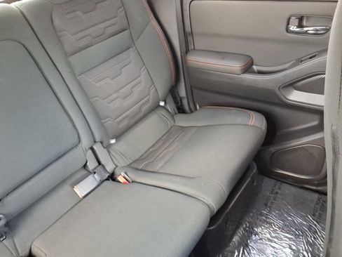 Used 2024 Nissan Frontier PRO-4X w/ Off-Road Protection Package AWD/4WD image 19