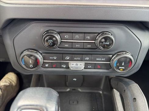 Used 2022 Ford Bronco Raptor AWD/4WD image 31