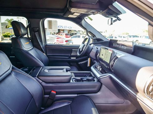 New 2025 Ford Expedition Tremor image 16