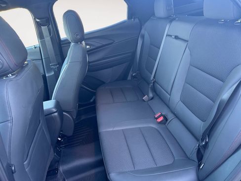 Used 2021 Chevrolet TrailBlazer RS w/ Sun and Liftgate Package AWD/4WD image 18
