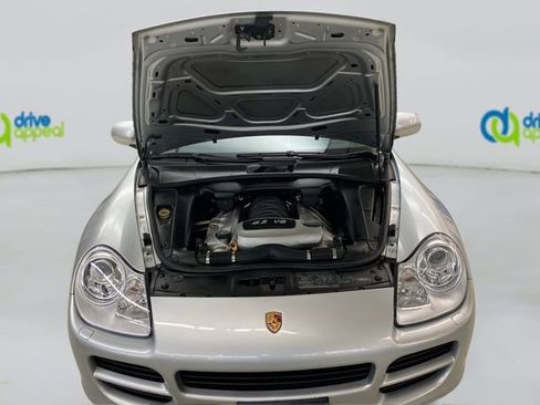 Used 2006 Porsche Cayenne S image 11
