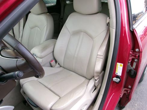 Used 2013 Cadillac SRX Luxury image 11