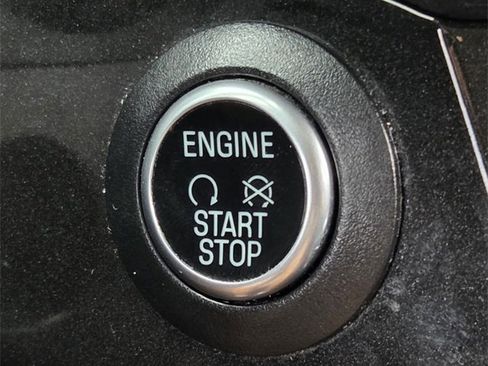 Used 2019 Ford Escape SE image 28