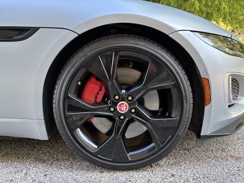 Used 2021 Jaguar F-TYPE R-Dynamic AWD/4WD image 13