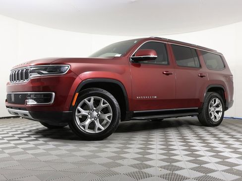 Used 2022 Jeep Wagoneer Series II image 1