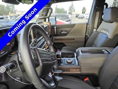 Used 2025 GMC Hummer EV 2X AWD/4WD image 13