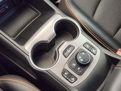 Used 2024 GMC Terrain AT4 w/ Tech Package image 21