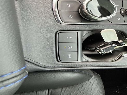 Used 2024 Cadillac XT4 Sport image 24