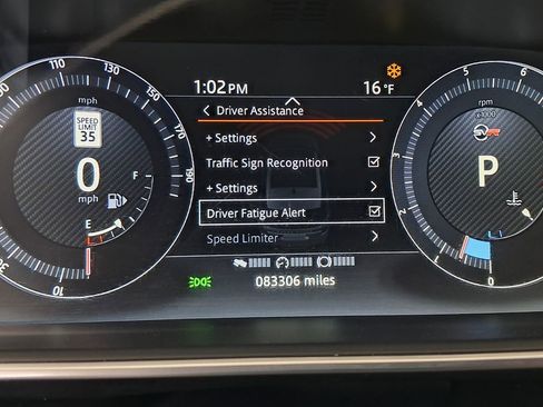 Used 2017 Land Rover Range Rover Sport SVR image 19