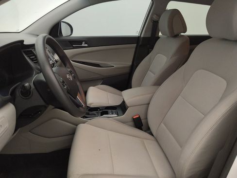 Used 2016 Hyundai Tucson SE w/ Option Group 02 FWD image 17