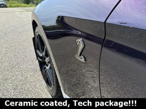 Used 2022 Ford Mustang Shelby GT500 w/ Technology Package image 39