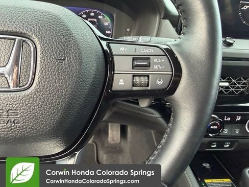 Used 2025 Honda Accord Touring image 17