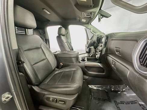 Used 2019 Chevrolet Silverado 1500 LTZ w/ LTZ Plus Package AWD/4WD image 10
