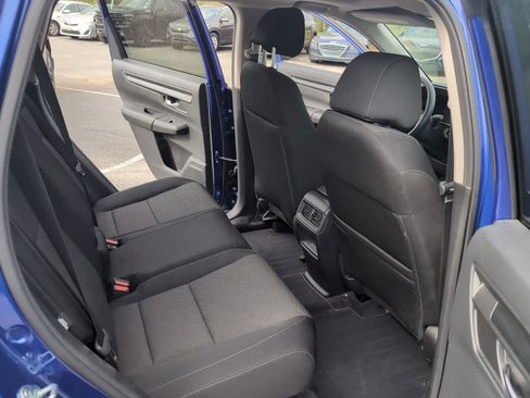 Used 2025 Honda CR-V EX image 13