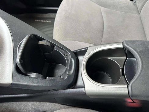 Used 2015 Toyota Prius Two image 23