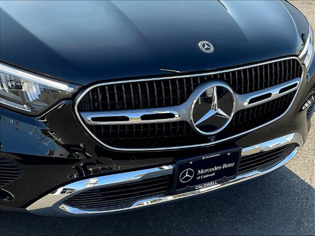 Used 2026 Mercedes-Benz GLC 300 4MATIC image 35