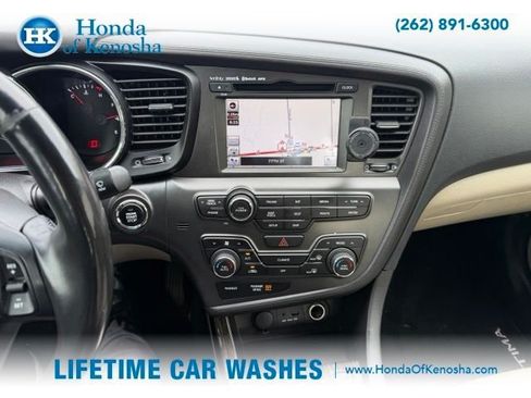 Used 2012 Kia Optima EX FWD image 4