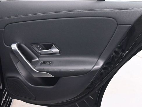 Used 2025 Mercedes-Benz CLA 250 4MATIC image 17