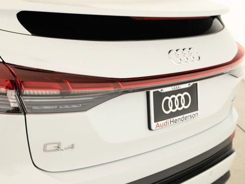 Certified 2023 Audi Q4 e-tron Prestige w/ Black Optic Package AWD/4WD image 34