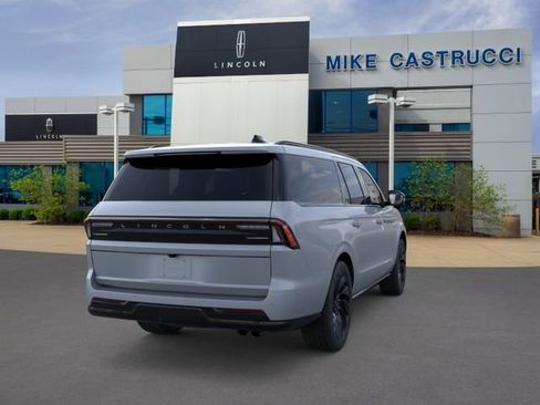 New 2025 Lincoln Navigator L Reserve w/ Jet Appearance Package AWD/4WD image 9
