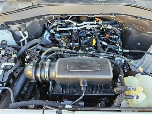 Used 2022 Ford Explorer XLT image 19