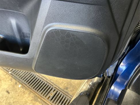 Used 2018 Toyota 4Runner TRD Off-Road Premium image 29