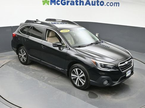 Used 2019 Subaru Outback 3.6R Limited image 3