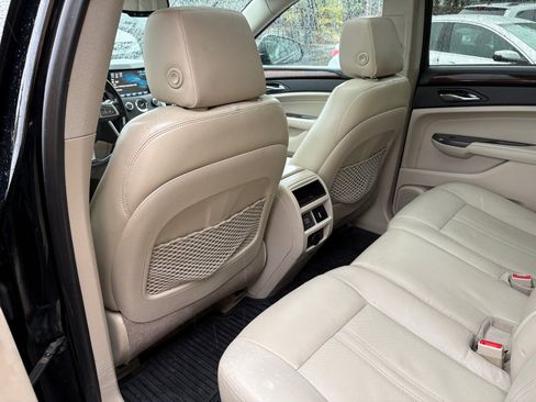 Used 2012 Cadillac SRX Luxury image 21