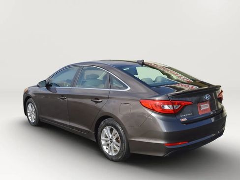 Used 2016 Hyundai Sonata SE image 4