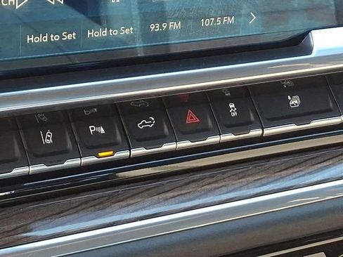 Used 2024 Chevrolet Silverado 2500 LT w/ All Star Edition image 29