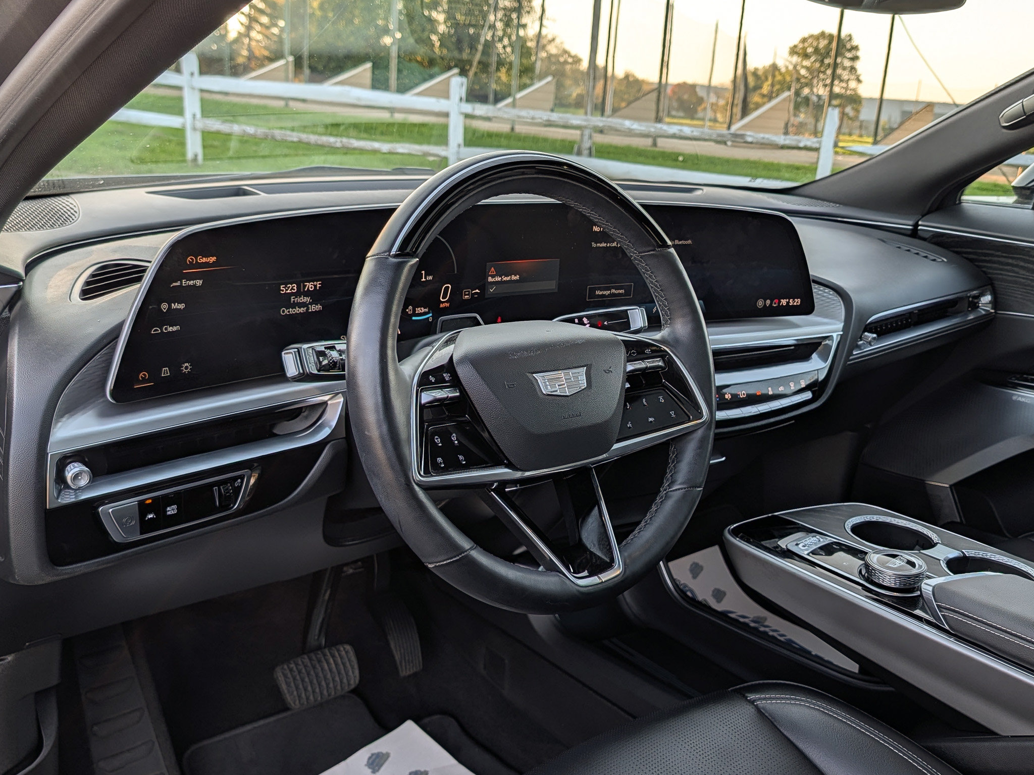 Used 2023 Cadillac Lyriq AWD image 20