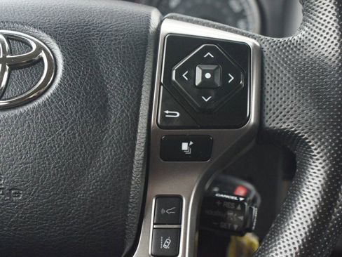 Used 2023 Toyota Tacoma SR5 image 8