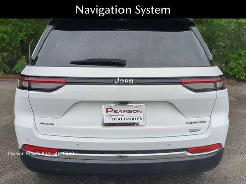 Used 2023 Jeep Grand Cherokee Limited AWD/4WD image 5