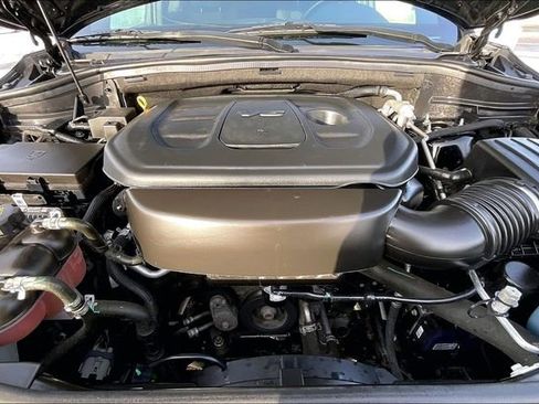 Used 2020 Dodge Durango SXT image 9