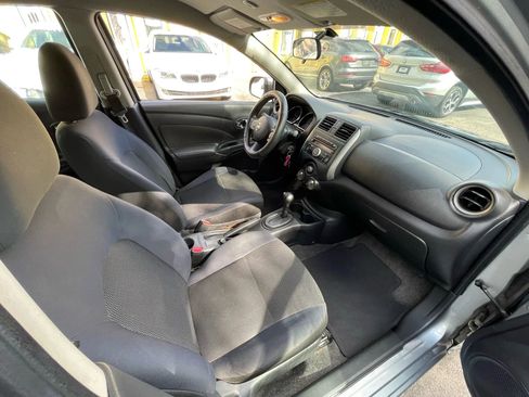 Used 2012 Nissan Versa SL image 26