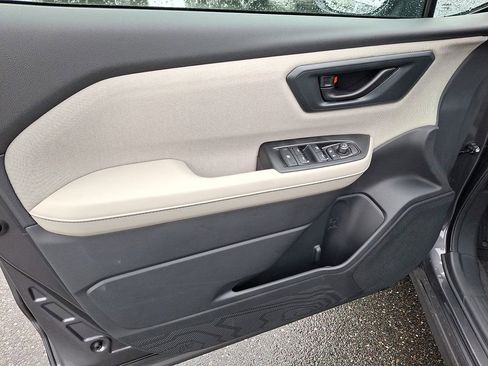 New 2026 Subaru Forester AWD/4WD image 12