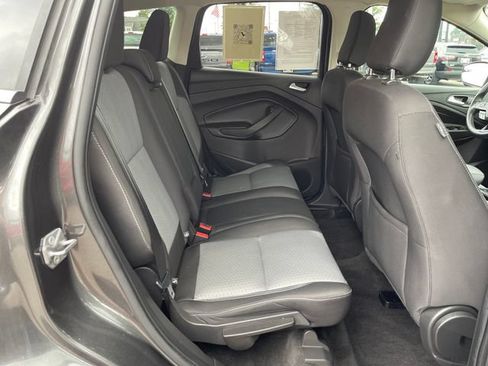 Used 2019 Ford Escape SE AWD/4WD image 30