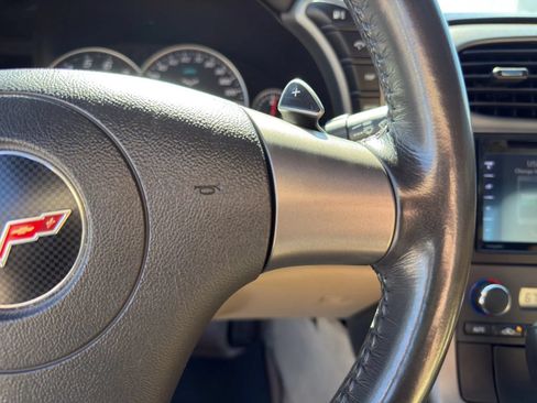 Used 2007 Chevrolet Corvette Coupe w/ Preferred Equipment Group RWD image 17
