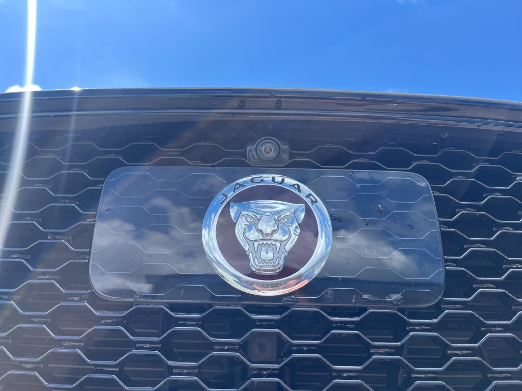 Used 2018 Jaguar F-PACE S AWD/4WD image 42