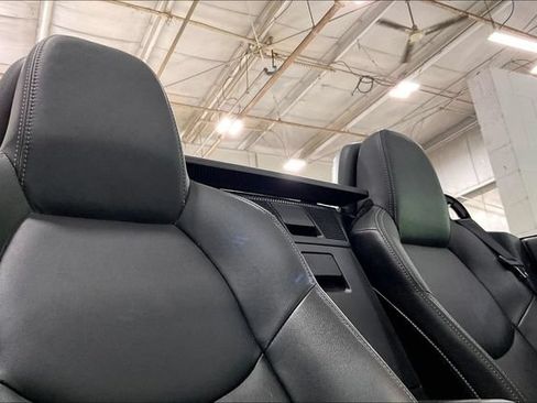 Used 2012 MAZDA MX-5 Miata Grand Touring w/ Premium Pkg RWD image 21