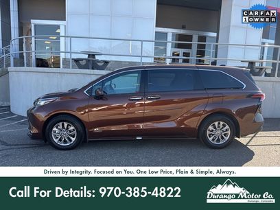 Used 2021 Toyota Sienna XLE