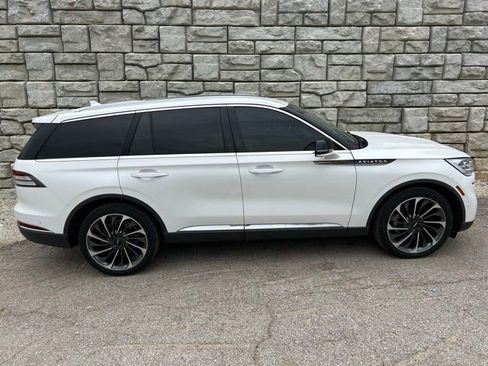 Used 2020 Lincoln Aviator Reserve w/ Equipment Group 202A AWD/4WD image 6