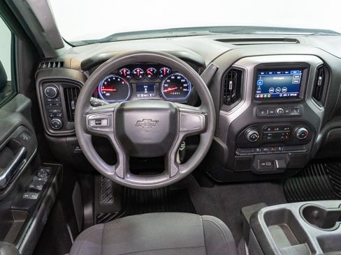Used 2021 Chevrolet Silverado 1500 Custom Trail Boss AWD/4WD image 12