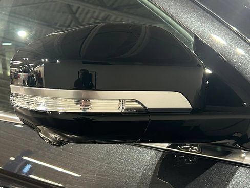New 2027 Lincoln Navigator L Reserve AWD/4WD image 11