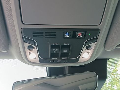 Used 2021 Honda Pilot Elite image 29