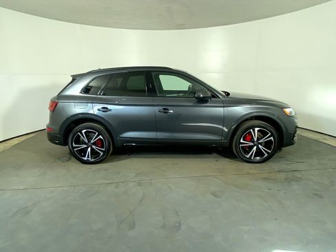 Certified 2025 Audi Q5 2.0T Premium Plus w/ Premium Plus Package image 42