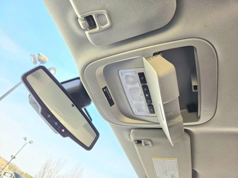 Used 2022 Chevrolet Colorado LT w/ Fleet Safety Package image 29