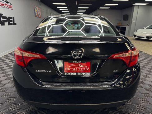 Used 2017 Toyota Corolla LE image 10