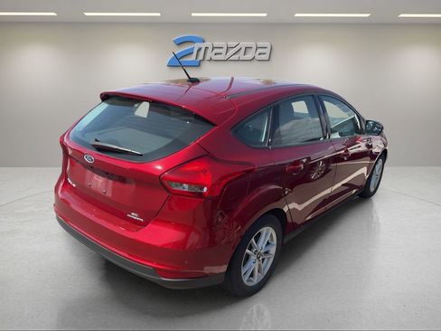 Used 2014 Ford Focus SE w/ SE Sport Package image 8