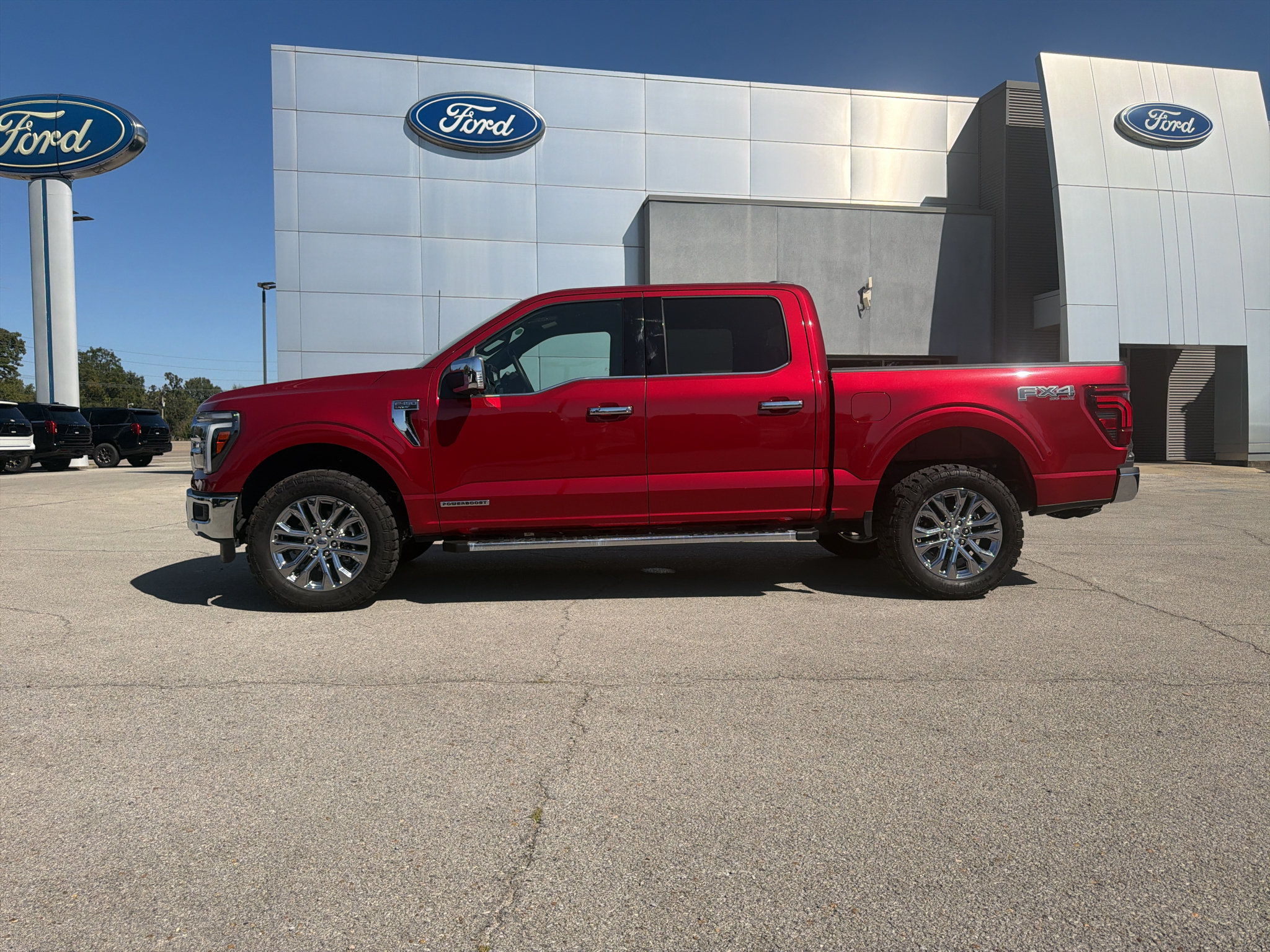 Used 2025 Ford F150 Lariat w/ Equipment Group 501A Mid AWD/4WD image 2